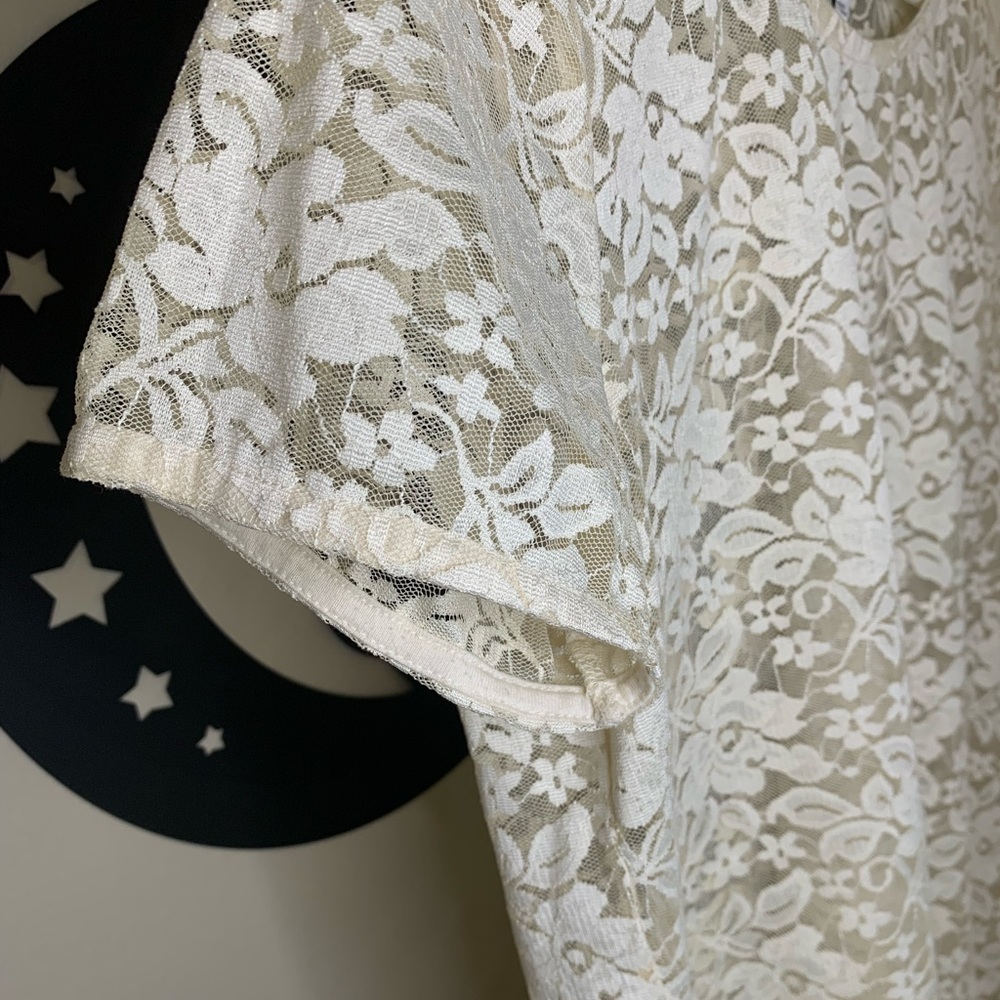 Lace Shell Top - Picture 6 of 6